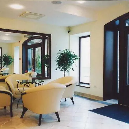 Hotel Barbacan Palace 4*